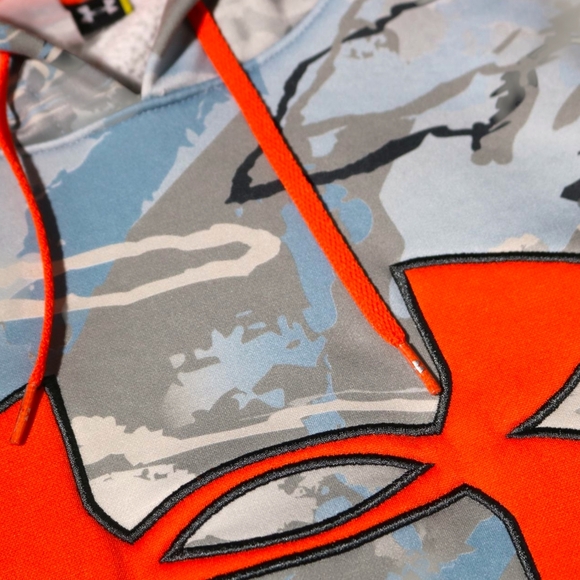 Under Armour Men Hoodie M Gray Camouflage Long Sleeve Logo Oversized - Picture 8 of 10